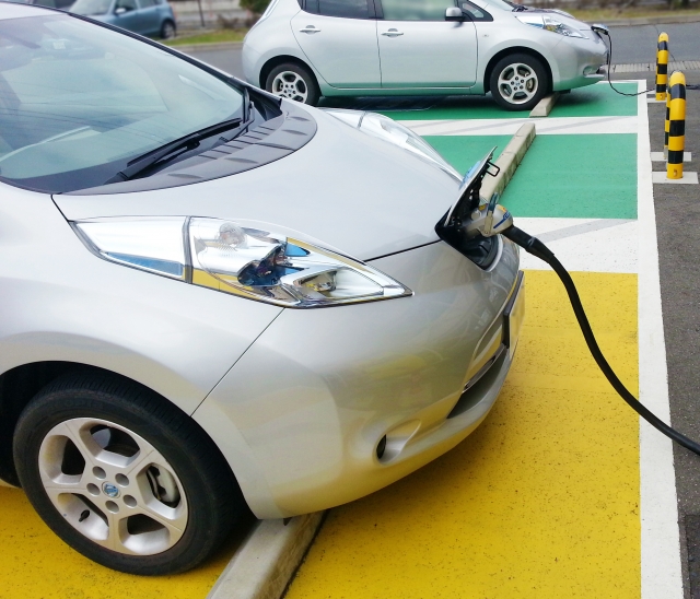 電気自動車の充電