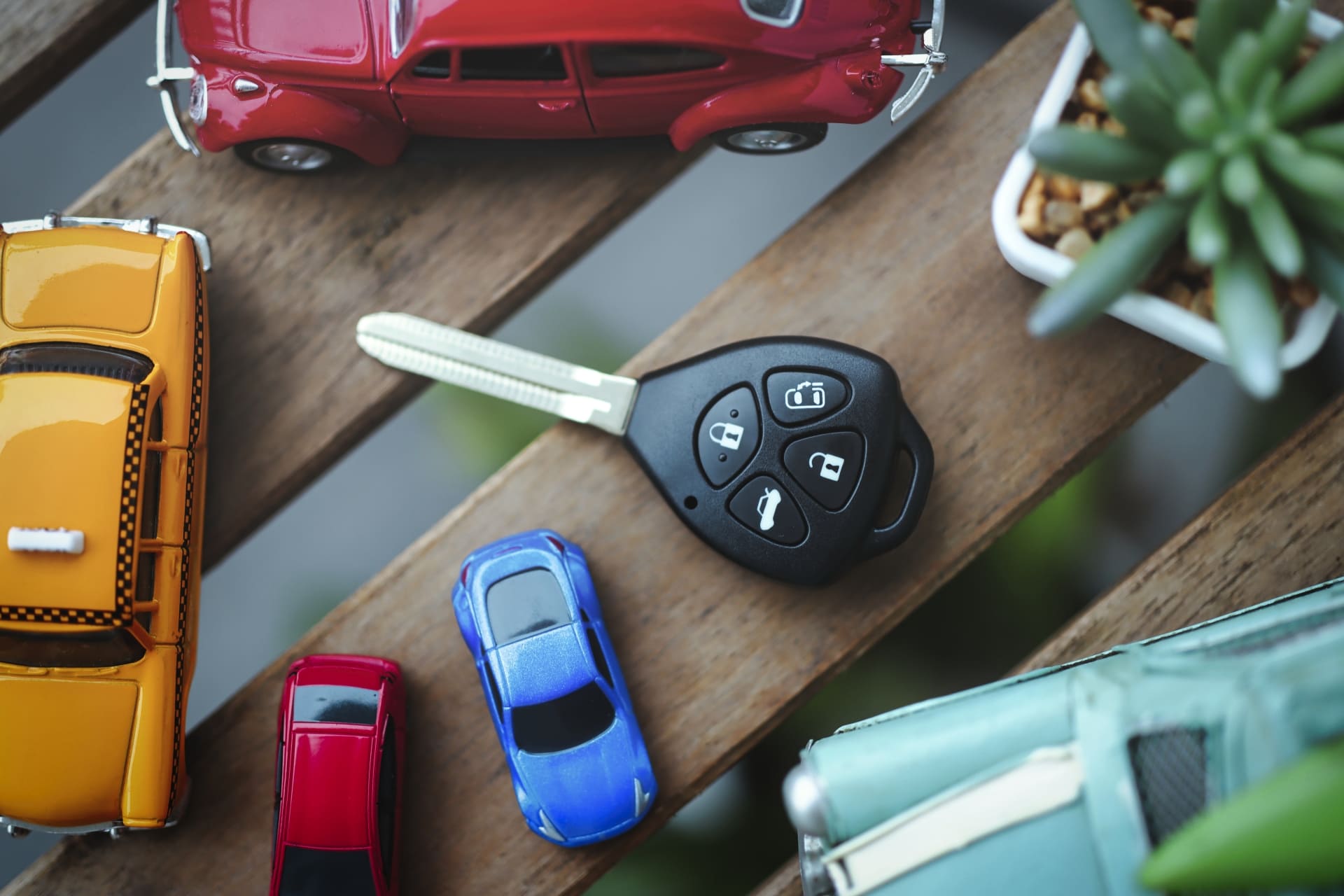 名古屋駅近くでレンタカーを借りるならハローレンタカー！